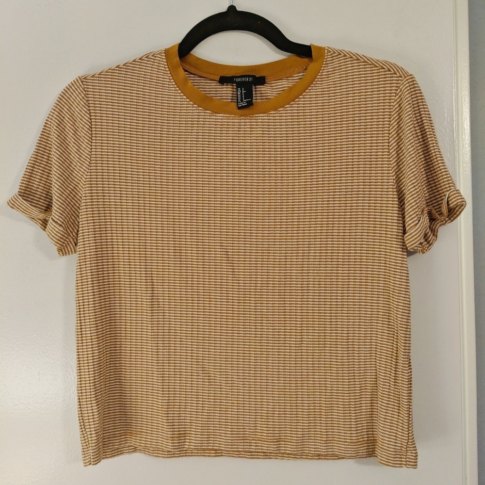 Forever 21 Cropped Tee